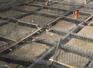 Cimiento en construcción