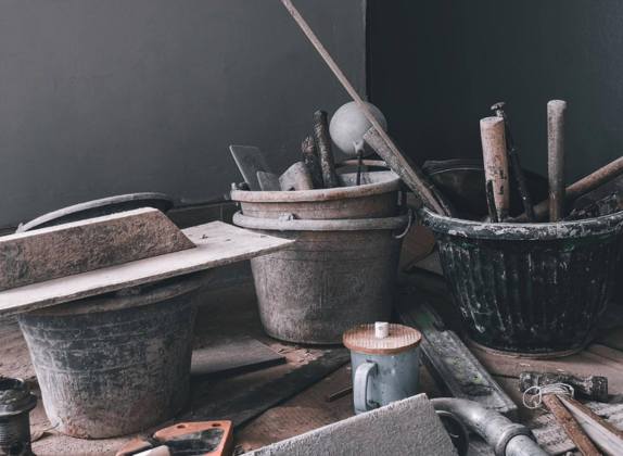 Herramientas de trabajo de un albañil